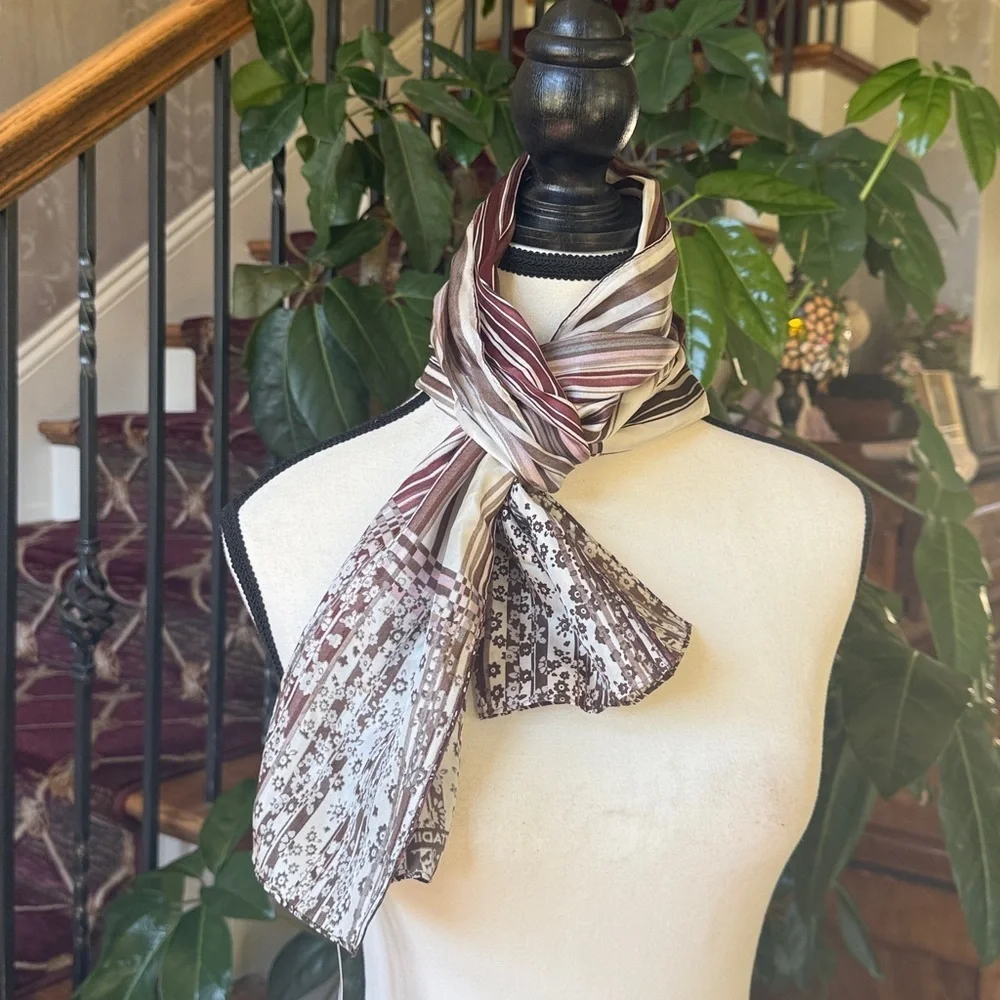 ADRIENNE VITTADINI LADIES 100% SILK SCARF NWT NEW TAGS, BURGUNDY, BEIGE COLORS